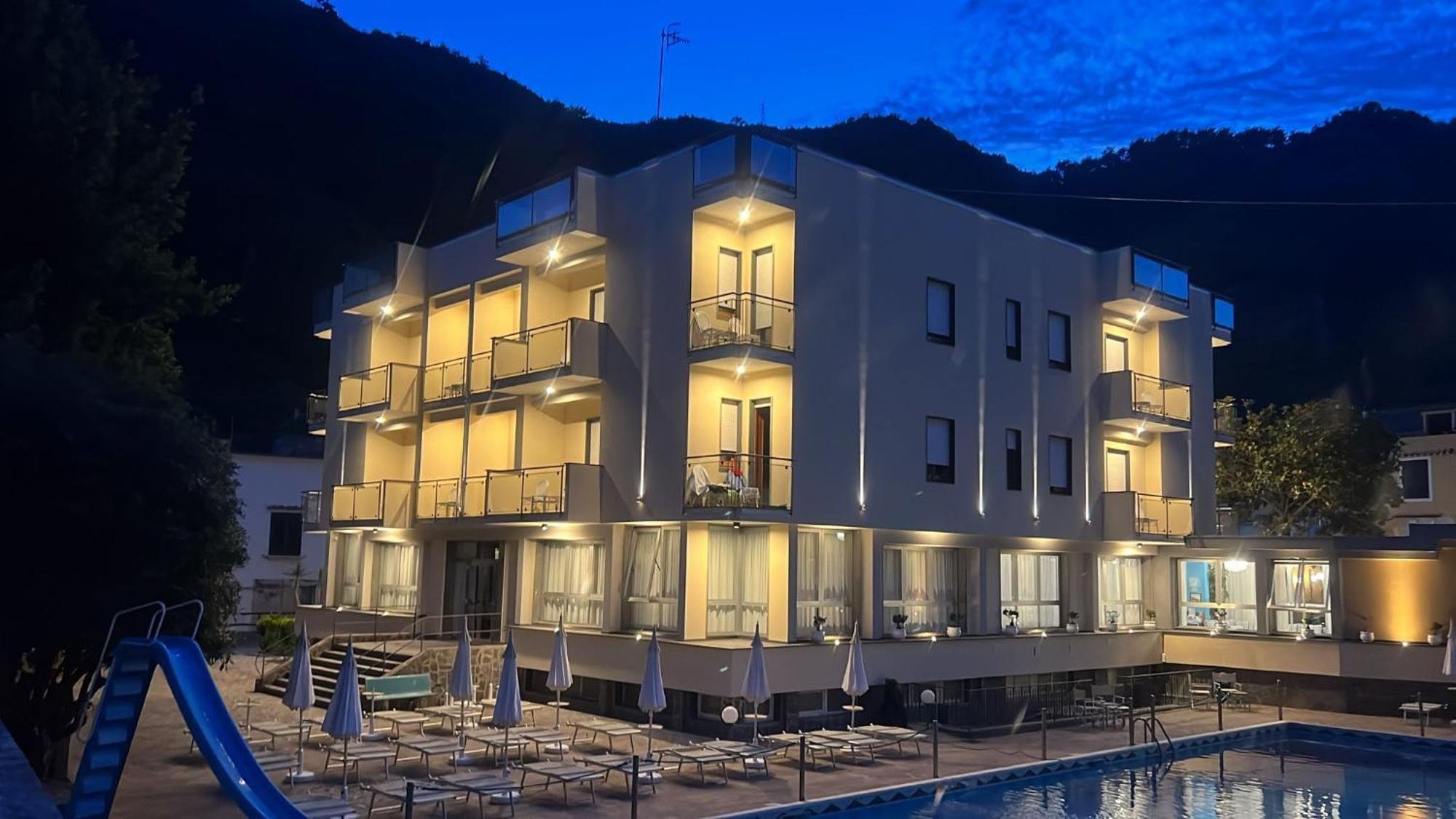 Hotel San Pietro Maiori Zewnętrze zdjęcie